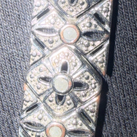 Elegant Silver plated raw/rough diamond Bracelet - Picture 13 of 15